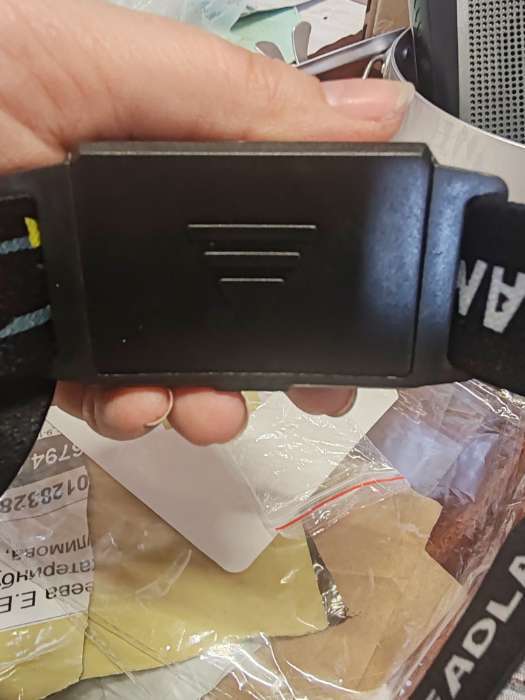 Фотография покупателя товара Фонарь налобный, 8 Вт, 9 LED, XT, 6 режимов, от батареек 3×ААА - Фото 4