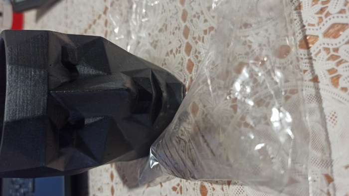 Фотография покупателя товара Кашпо - органайзер "Геометрическая голова" черное, 7,5х8,5х7см