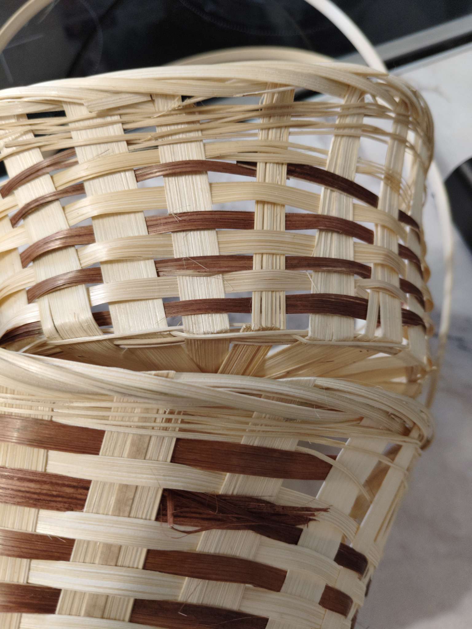 Фотография покупателя товара Корзина плетёная для хранения «Ладья», 24×17×8 см, бамбук, с ручкой, бежевая - Фото 99