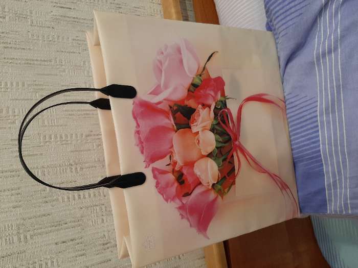 Фотография покупателя товара Пакет "Конвертик с розами", мягкий пластик, 30 х 30 см, 137 мкм - Фото 1