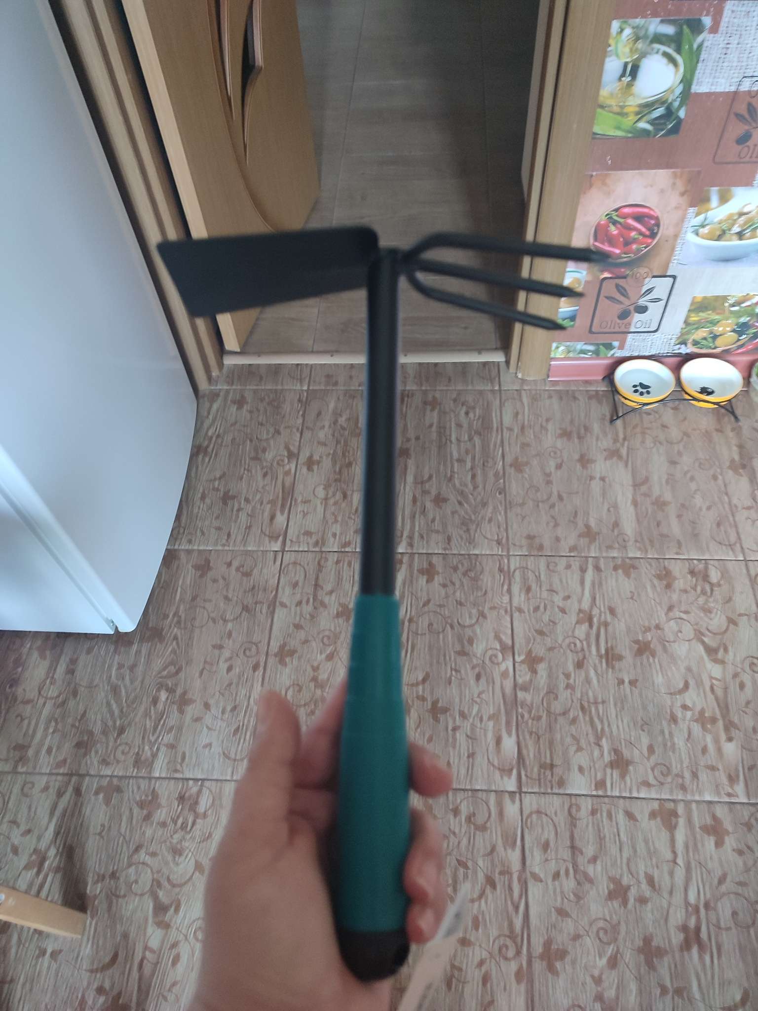 Фотография покупателя товара Мотыжка комбинированная Greengo, длина 28 см, 3 зубца, пластиковая ручка - Фото 1