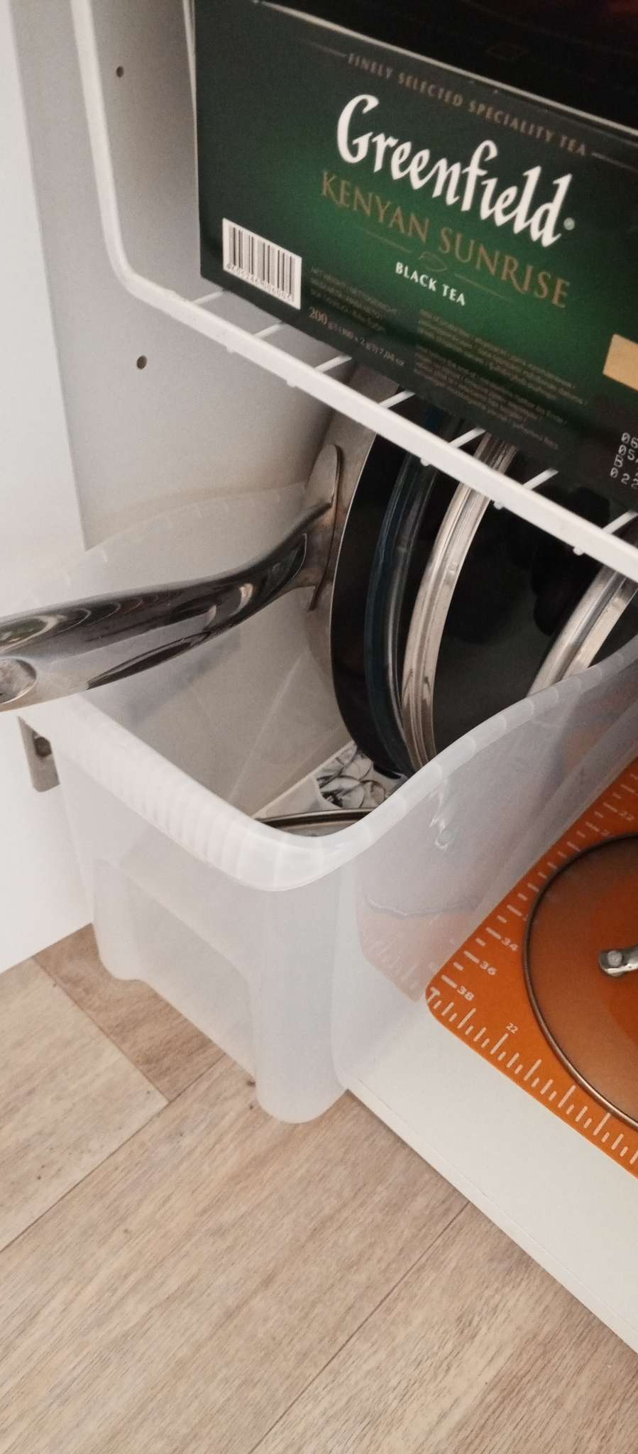 Фотография покупателя товара Контейнер для хранения Альт-Пласт, 10 л, пластик, 46×16×23.5 см, на колесиках, прозрачный - Фото 1