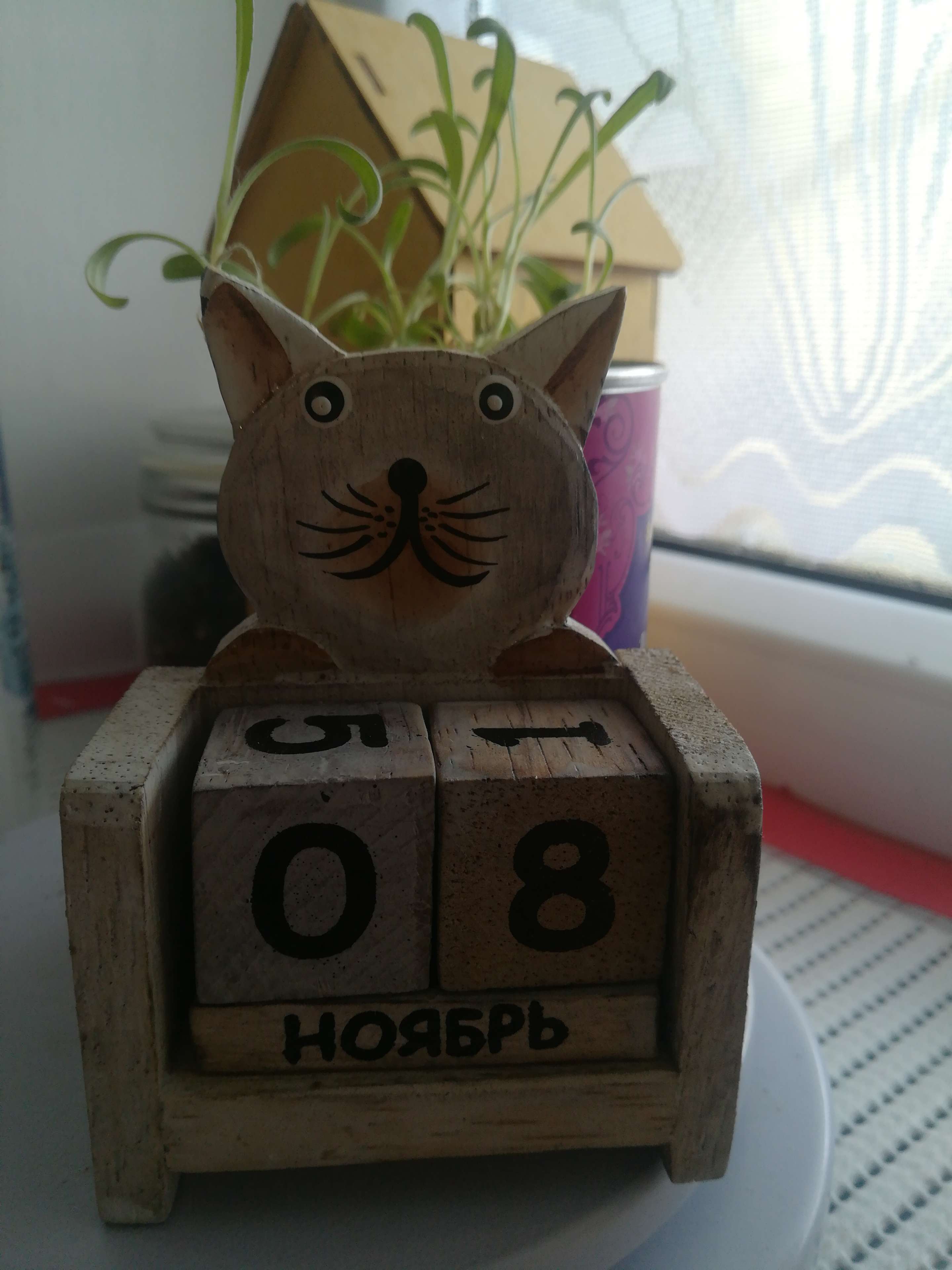 Фотография покупателя товара Деревянный календарь "Кошка"7х4х10 см - Фото 3