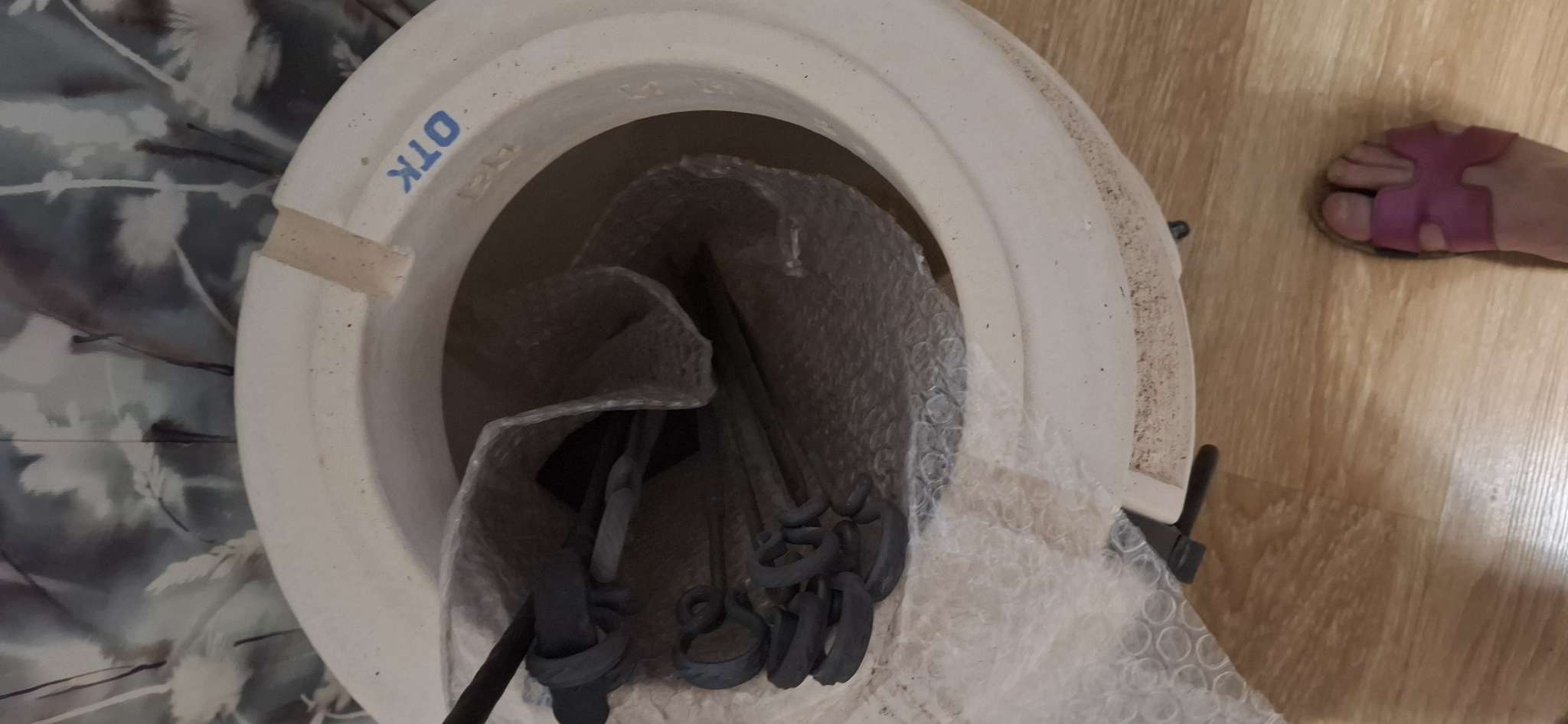 Фотография покупателя товара Тандыр «Сармат Донской», h=67 см, d=42 см, 56 кг, 8 шампуров, кочерга, совок - Фото 2