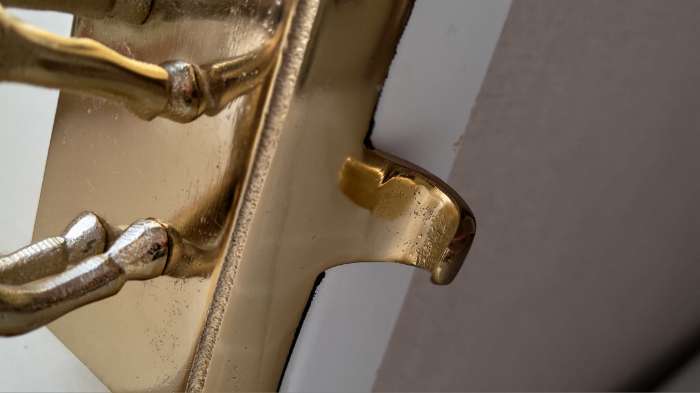 Фотография покупателя товара Сувенир с крючком «Олень», 12×9×18 см, алюминий - Фото 3