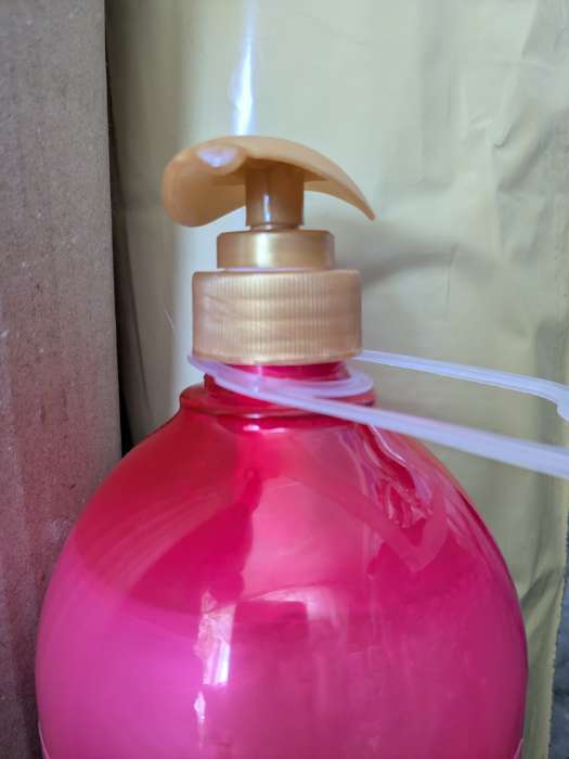 Фотография покупателя товара Шампунь для волос с экстрактом розы, увлажнение и уход, 2000 мл - Фото 5