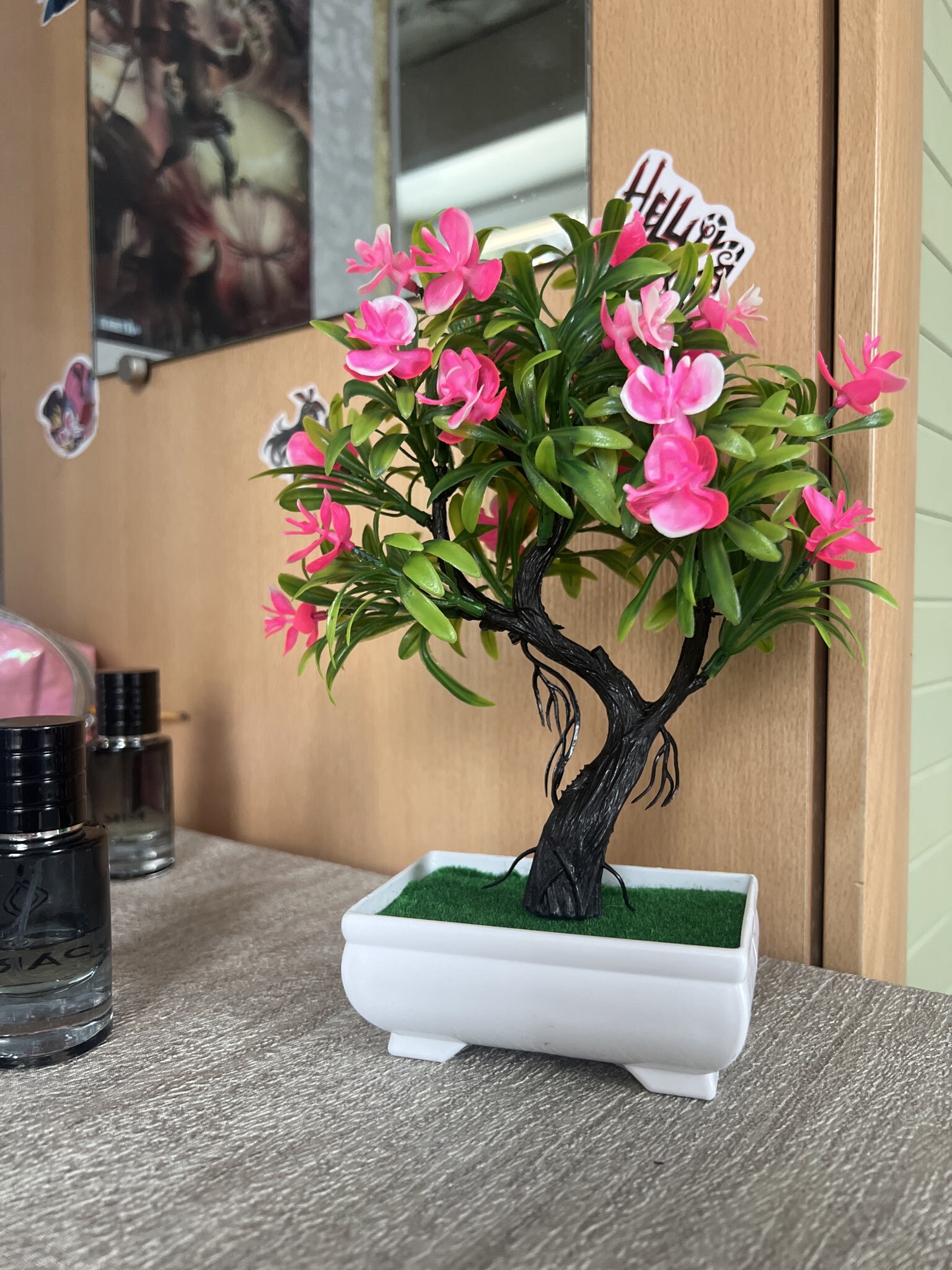 Фотография покупателя товара Бонсай искусственный в горшке «Деревце с тонкими листьями и цветами», 10×24 см, МИКС - Фото 1