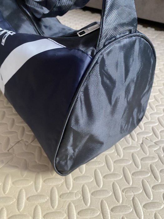 Фотография покупателя товара Сумка спортивная на молнии, боковой карман/сетка, регулируемый ремень, маленький размер, тёмно-синяя - Фото 5