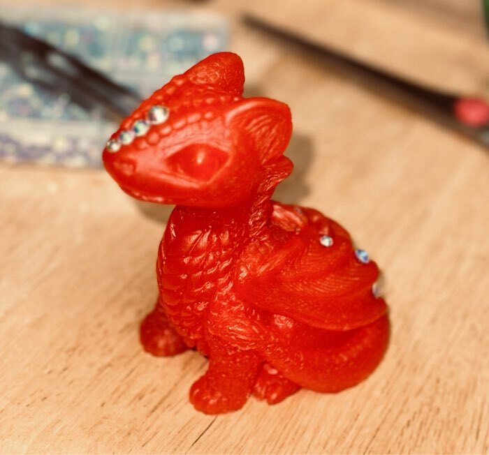 Фотография покупателя товара Молд для заливки «Дракоша Лилу», силикон, 4.2×6.5 см, высота 7.5 см, прозрачный - Фото 1