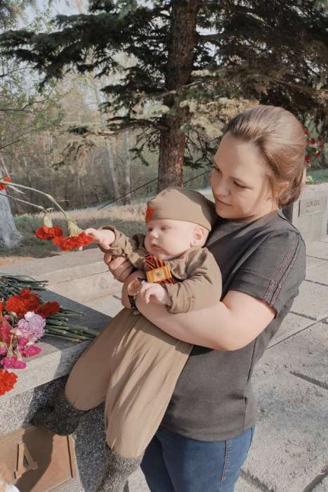 Фотография покупателя товара Костюм военного детский: комбинезон, пилотка, трикотаж, хлопок 100 %, рост 74 см, 1-2 года - Фото 3