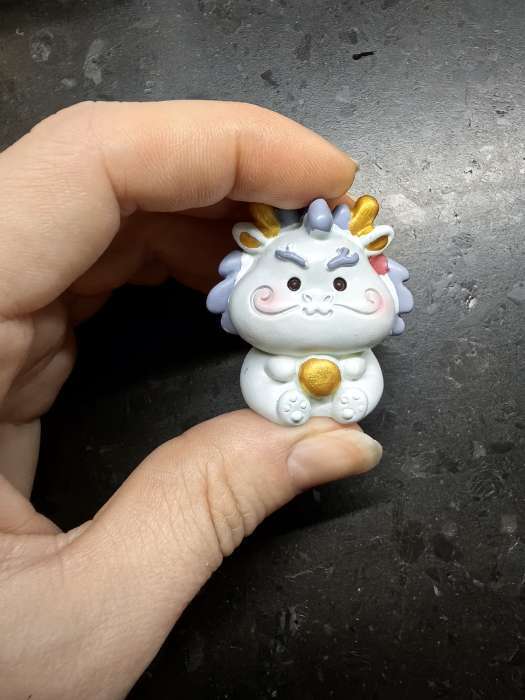 Фотография покупателя товара Раскопки «Яйцо дракона», набор: кисть, долото, гипсовое яйцо - Фото 1