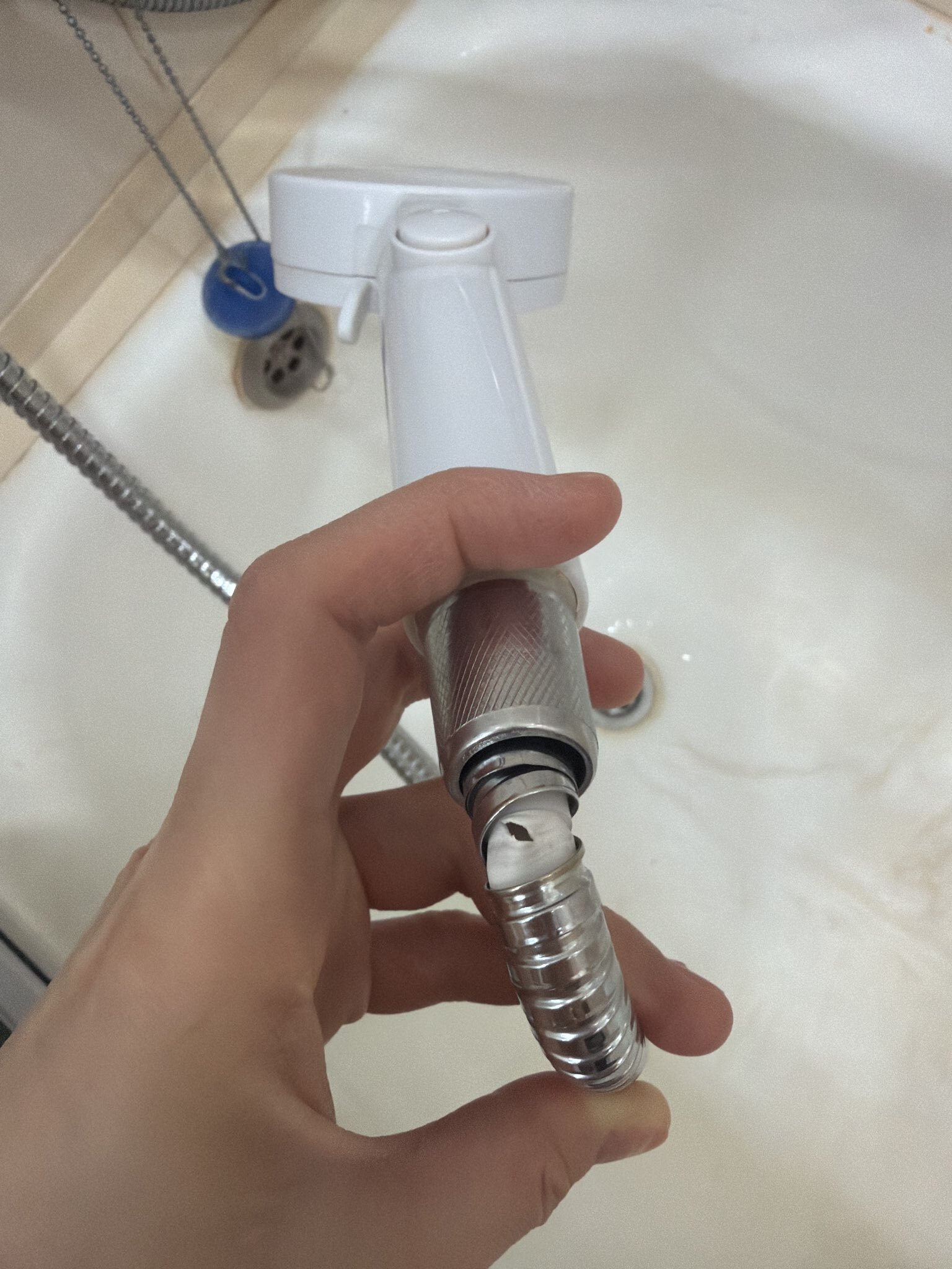 Фотография покупателя товара Душевой шланг ZEIN Z47PS, 150 см, пластиковые гайки 1/2", нержавеющая сталь, Имп/Имп - Фото 1