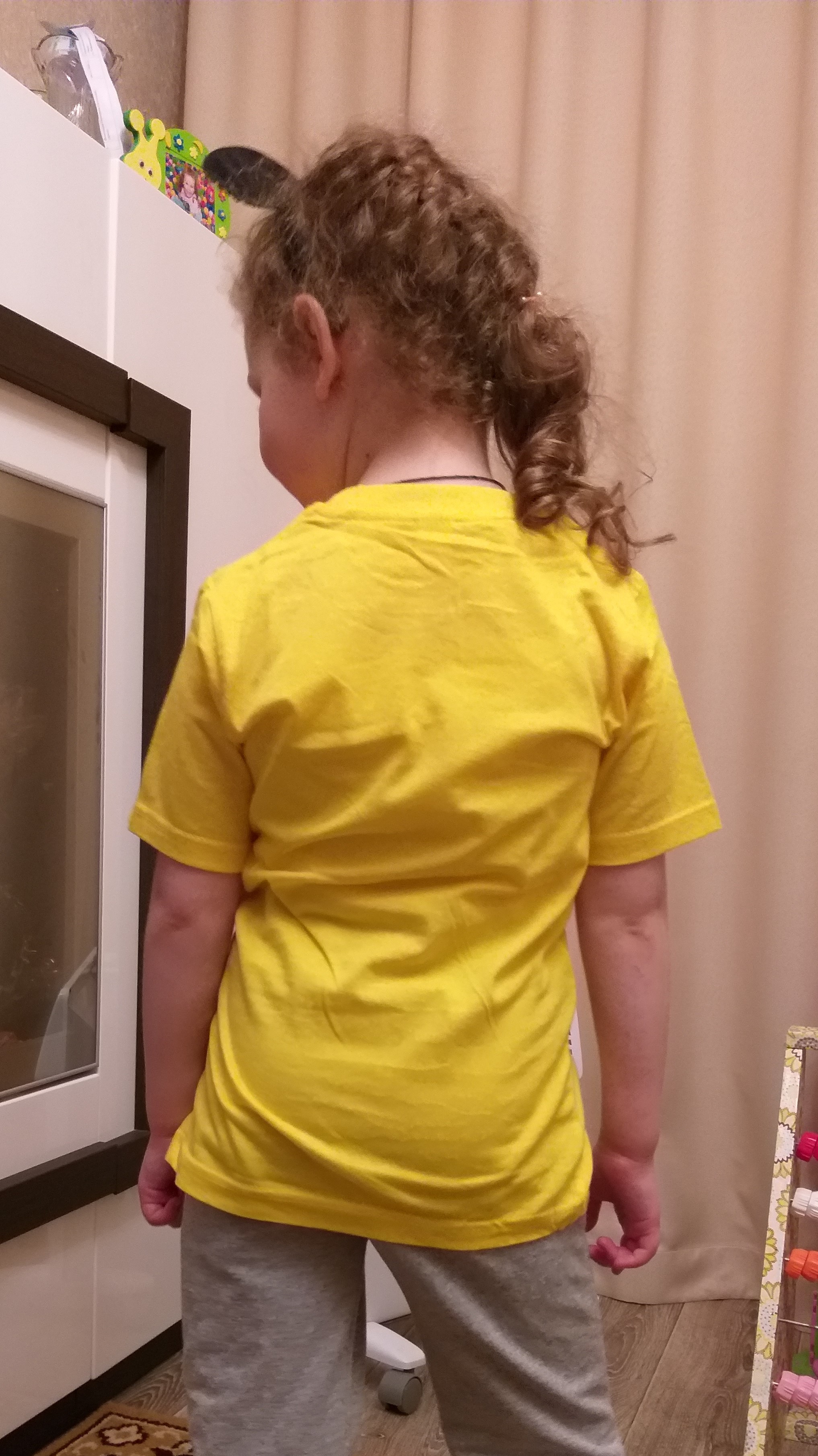 Фотография покупателя товара Футболка детская, цвет жёлтый, рост 122 см