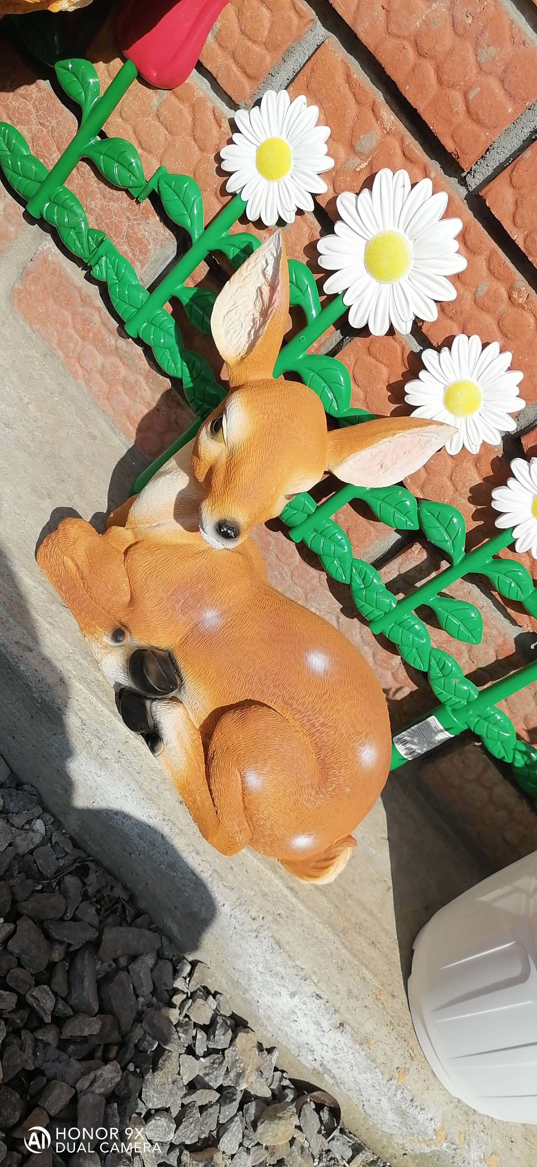 Фотография покупателя товара Садовая фигура "Лежащий Оленёнок" из полистоуна Хорошие сувениры, 37см, средняя, коричневый