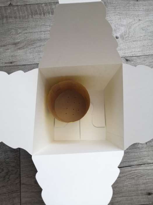 Фотография покупателя товара Коробка кондитерская складная, упаковка «Светлой Пасхи», 17 х 17 х 26 см - Фото 9