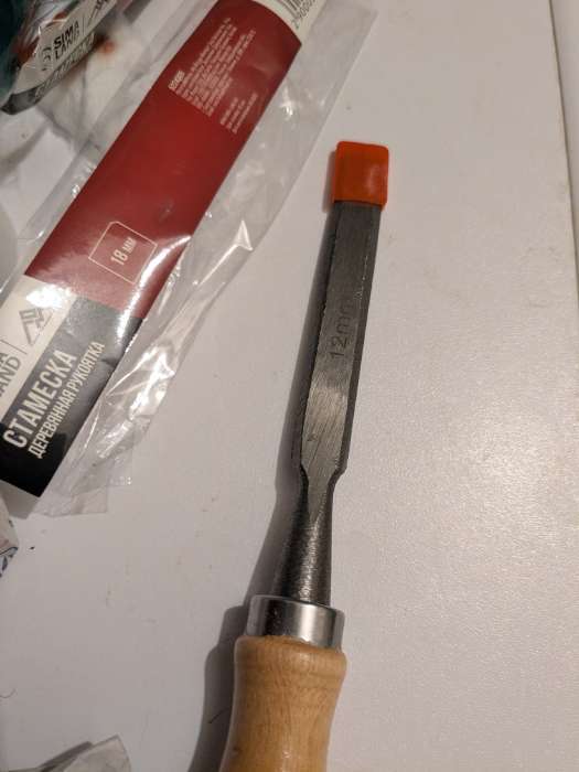 Фотография покупателя товара Стамеска ЛОМ, деревянная рукоятка, 12 мм - Фото 1