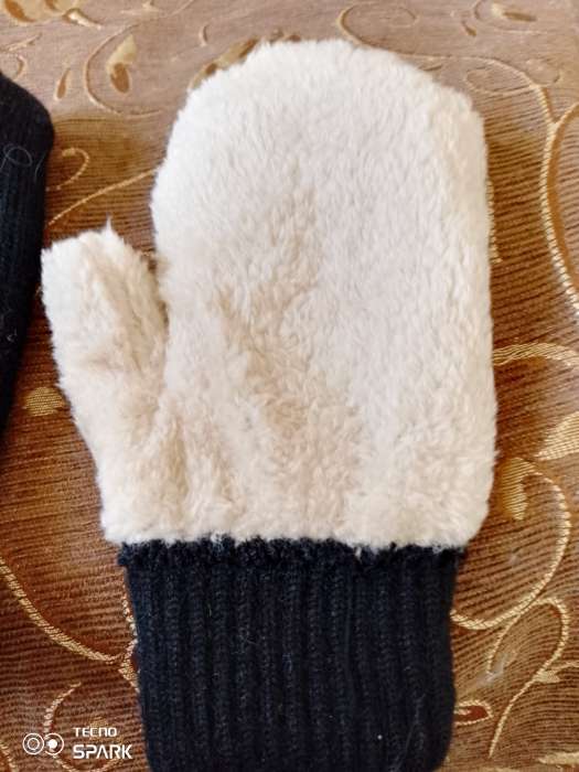 Фотография покупателя товара Варежки вязаные женские MINAKU: Hello, winter! чёрные, 21 см - Фото 2