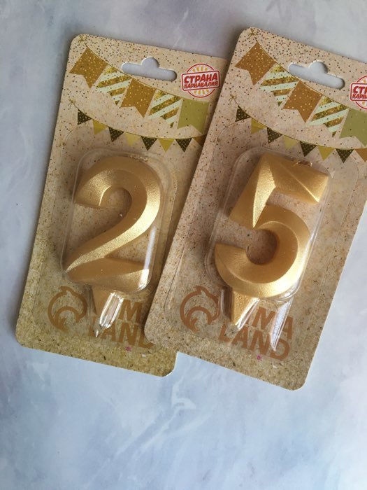 Фотография покупателя товара Свеча в торт "Грань", цифра "5", золотой металлик, 6,5 см - Фото 6