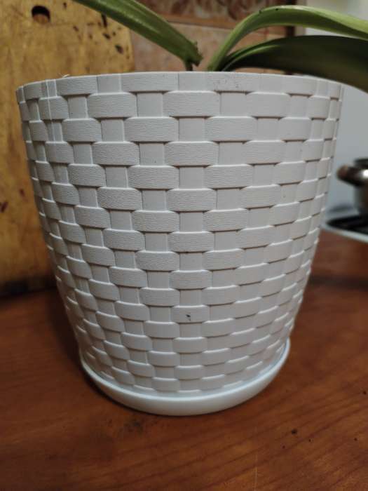 Фотография покупателя товара Горшок для цветов с поддоном «Ротанг», 1.2 л, d=13 см, h=12 см, пластиковый, коричневый - Фото 1