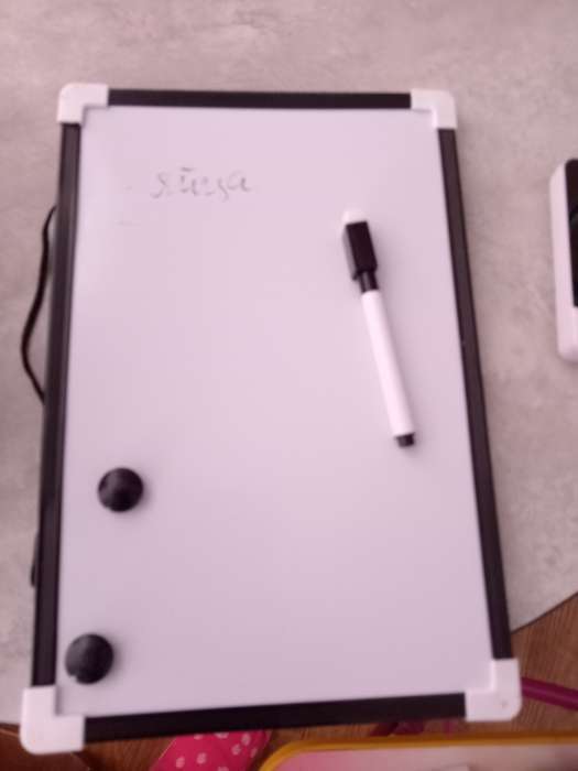 Фотография покупателя товара Доска магнитно-маркерная с магнитами и маркером «Классика» 1.5×30×20 см - Фото 3