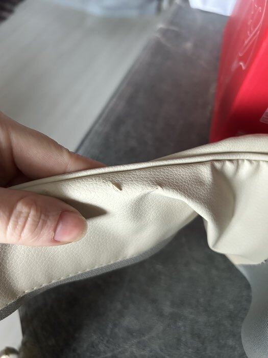 Фотография покупателя товара Массажёр для спины и шеи LEM-29, наплечный, ИК-подогрев, серый - Фото 5