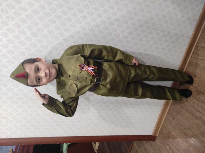 Фотография покупателя товара Костюм военного, гимнастёрка, ремень, пилотка, брюки, 5-7 лет, рост 122-134 см - Фото 7