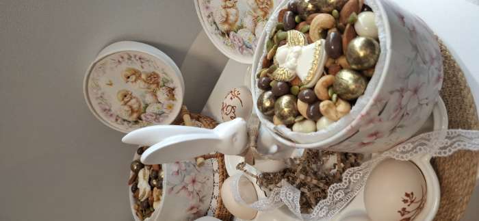 Фотография покупателя товара Коробка подарочная «Светлая Пасха», 13×8.5 см - Фото 2