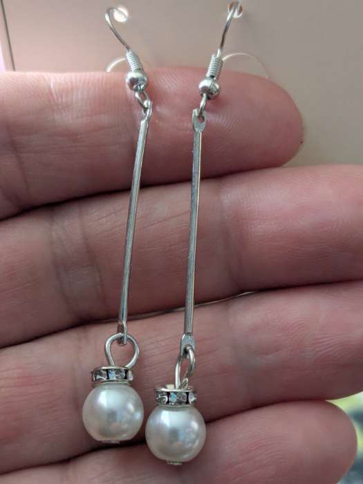 Фотография покупателя товара Серьги с жемчугом «Бусинки на палочке», белые - Фото 3