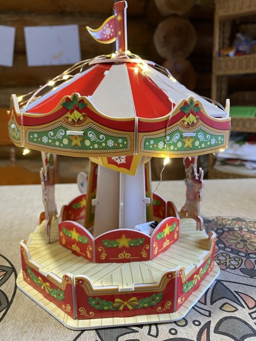 Фотография покупателя товара Конструктор 3D «Весёлая карусель», с гирляндой, 36 деталей