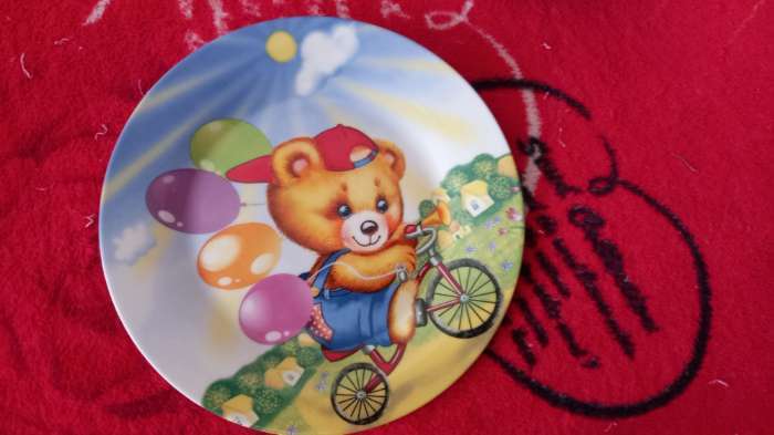 Фотография покупателя товара Набор детской посуды из керамики Доляна «Мишка на велосипеде», 3 предмета: кружка 230 мл, миска 400 мл, тарелка d=18 см - Фото 5