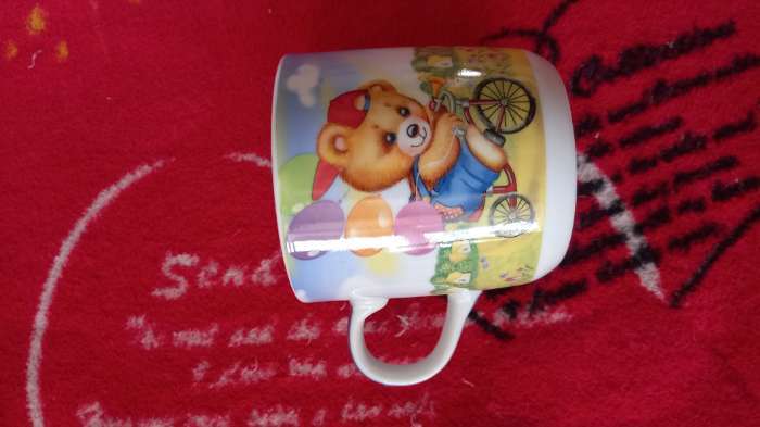 Фотография покупателя товара Набор детской посуды из керамики Доляна «Мишка на велосипеде», 3 предмета: кружка 230 мл, миска 400 мл, тарелка d=18 см - Фото 2