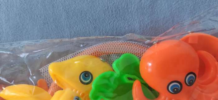 Фотография покупателя товара Магнитная рыбалка для детей «Морские жители», 10 предметов: 1 удочка, 1 сачок, 8 игрушек, цвета МИКС - Фото 19