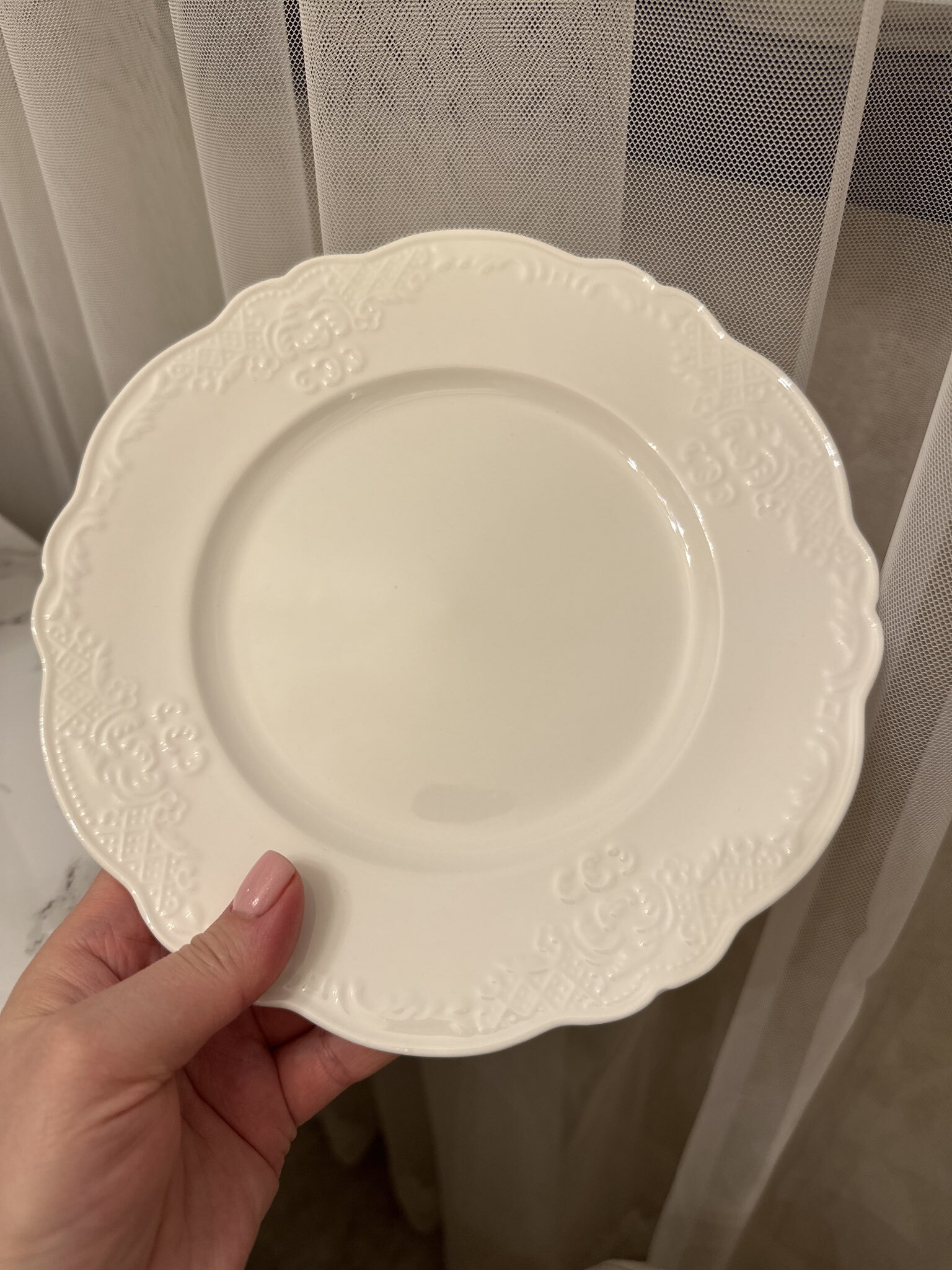 Фотография покупателя товара Тарелки WY Venecia, набор 2 шт., d=27 см, фарфор, белые - Фото 1