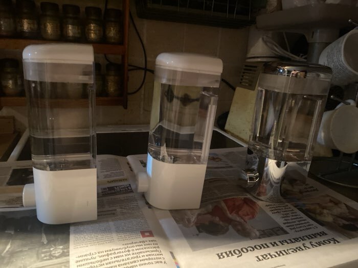 Фотография покупателя товара Диспенсер для жидкого мыла SAVANNA, механический, 500 мл, белый - Фото 1