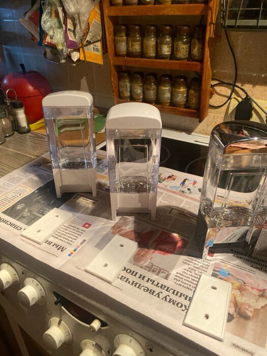 Фотография покупателя товара Диспенсер для жидкого мыла SAVANNA, механический, 500 мл, белый - Фото 4