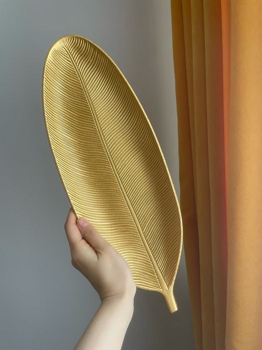 Фотография покупателя товара Блюдо для фруктов Доляна «Золотой лист», 40×14 см, цвет золотой