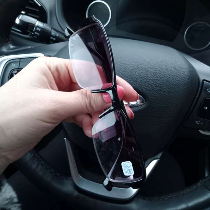 Фотография покупателя товара Готовые очки Восток 0056 тонированные, цвет чёрный, отгибающаяся дужка, -3,5 - Фото 2