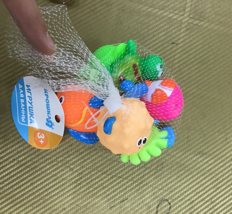 Фотография покупателя товара Набор резиновых игрушек для ванны «Малыши», с пищалкой, 6 шт, Крошка Я - Фото 3