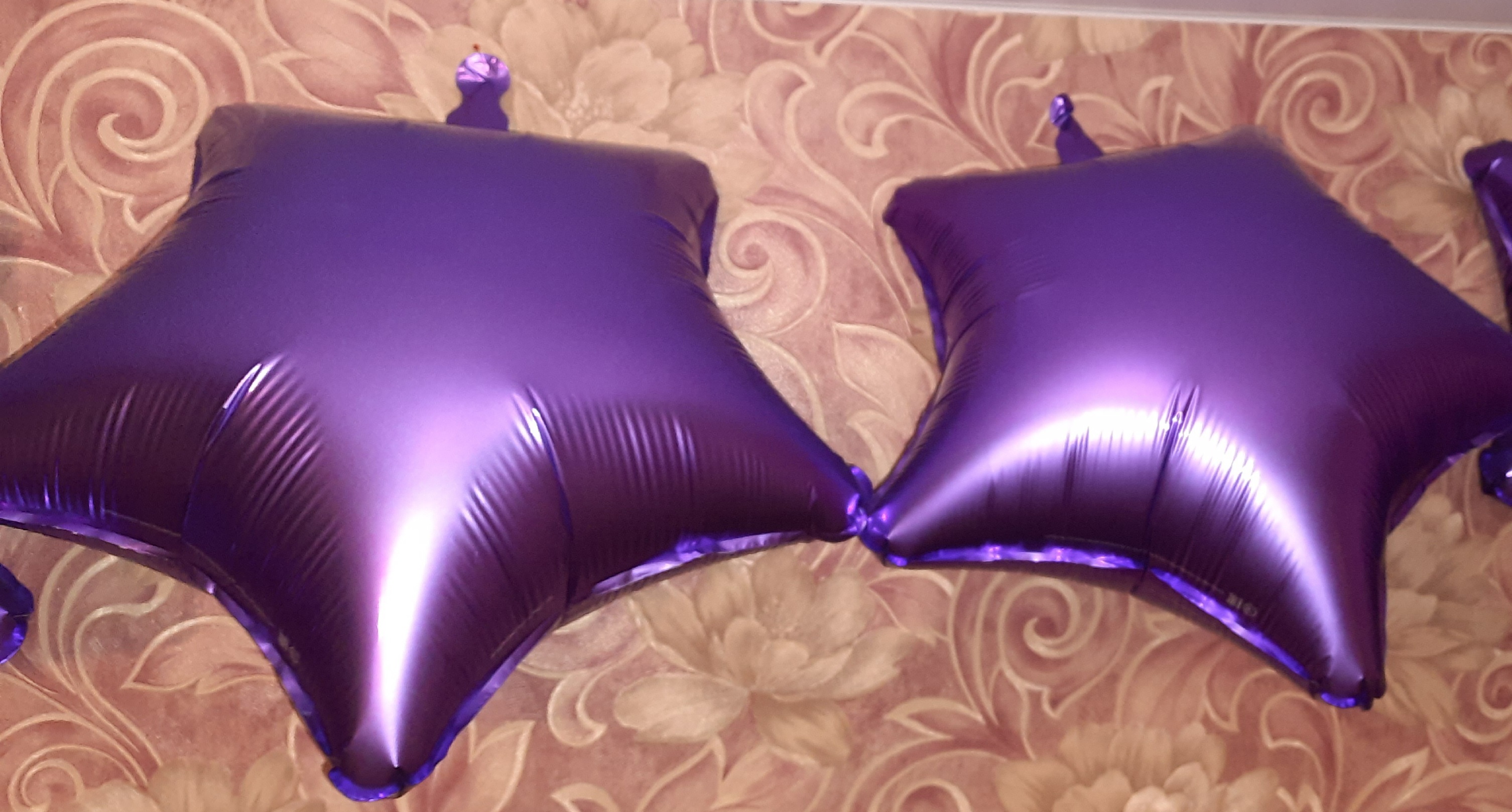 Фотография покупателя товара Шар фольгированный 19", звезда, цвет пурпурный, мистик - Фото 2