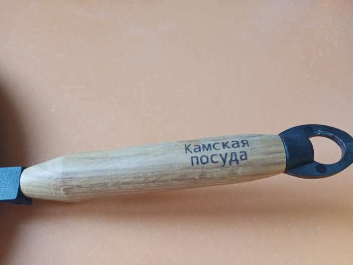 Фотография покупателя товара Сковорода блинная, d=24 см, с деревянной ручкой, цвет чёрный - Фото 4