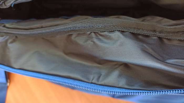 Фотография покупателя товара Сумка спортивная, отдел на молнии, наружный карман, длинный ремень, цвет синий/зелёный - Фото 1