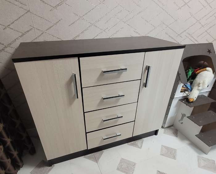 Фотография покупателя товара Комод для хранения «Эра. К1000-2Д», 4 ящика, 2 дверцы, 1000×430×830 мм, цвет венге/лоредо - Фото 3