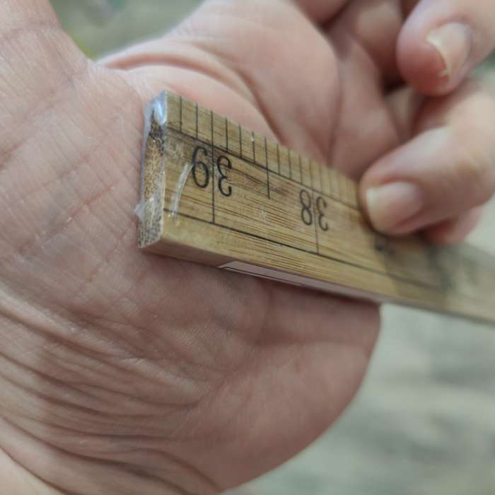 Фотография покупателя товара Метр деревянный, 100 см (см/дюймы) - Фото 3