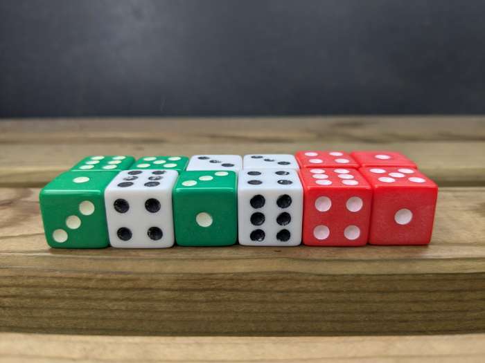 Фотография покупателя товара Кости игральные кубики 1.5×1.5 см, набор 12 шт. - Фото 4