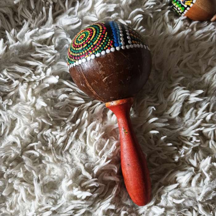 Фотография покупателя товара Сувенирный музыкальный инструмент «Маракас», 22×9×9 см, МИКС - Фото 1