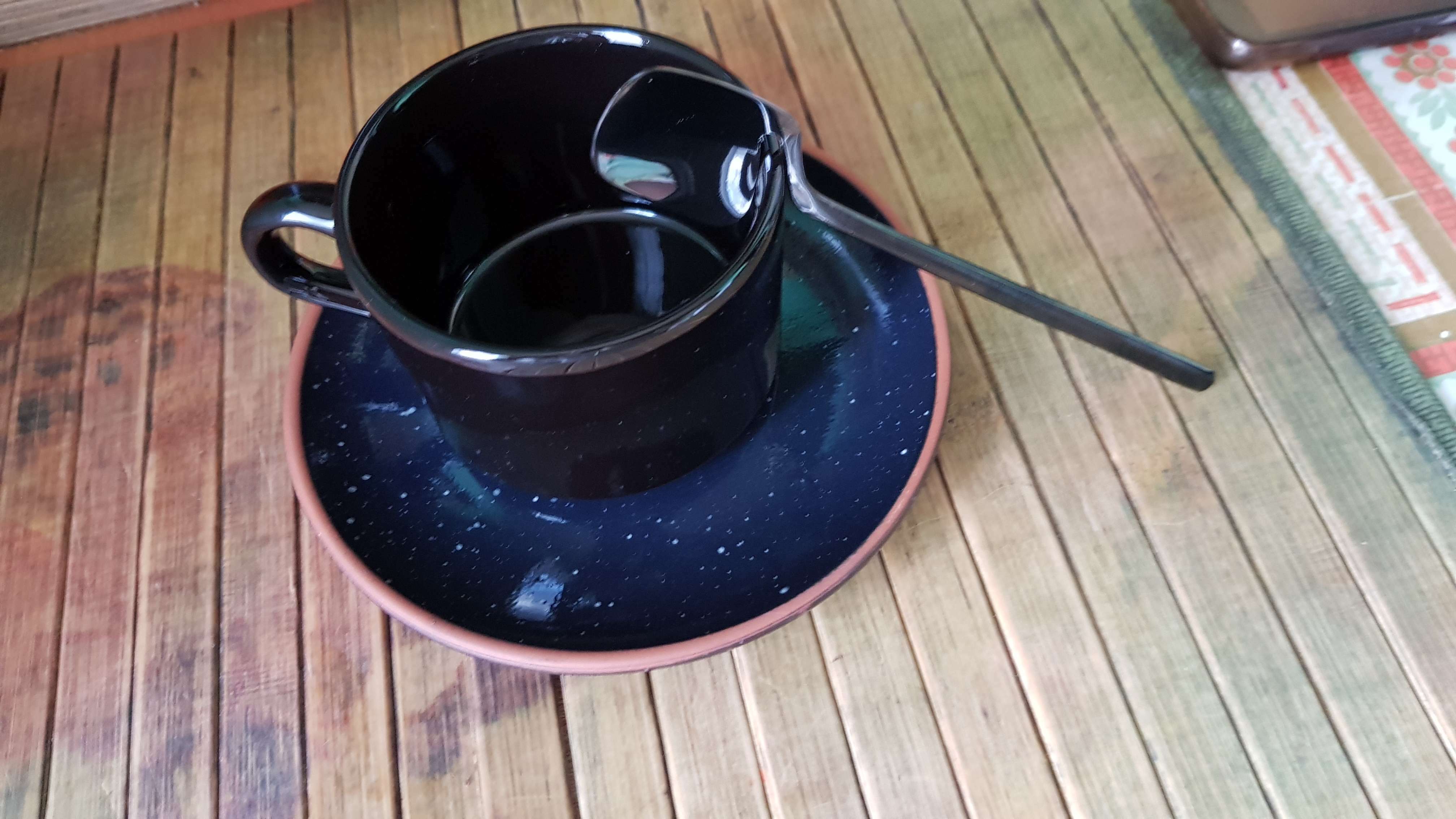 Фотография покупателя товара Ложка чайная из нержавеющей стали Magistro Wave, длина 13,5 см, цвет золотой - Фото 1