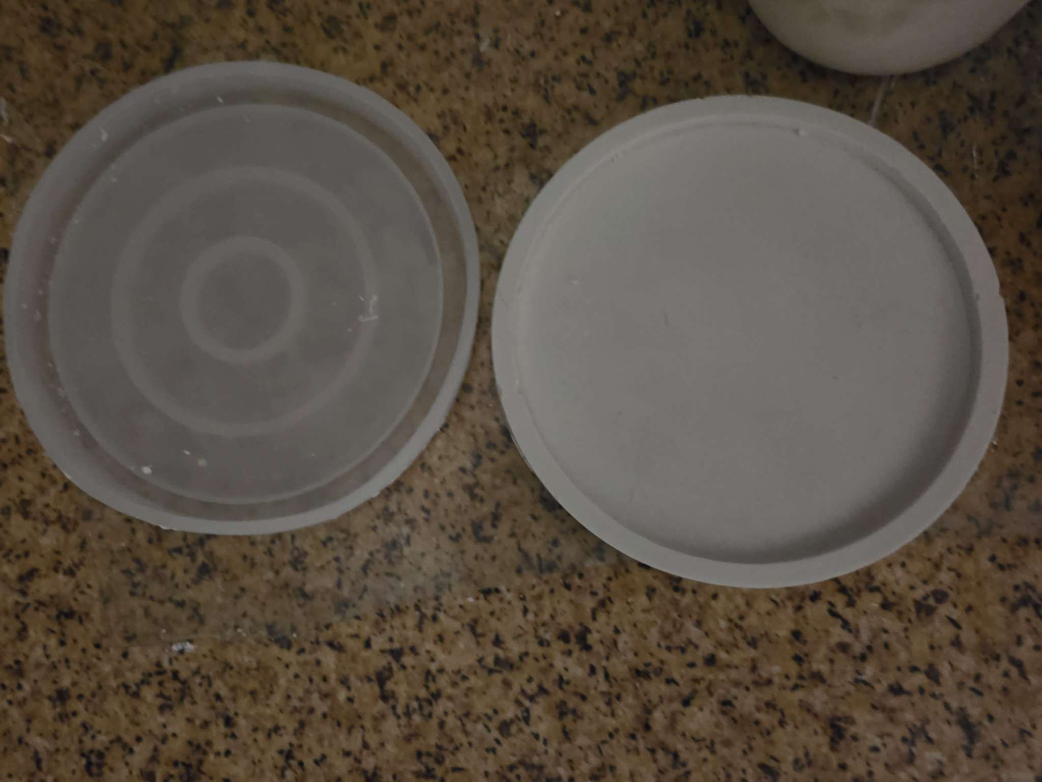 Фотография покупателя товара УЦЕНКА Набор для создания поддона из гипса, с красками, круг - Фото 1