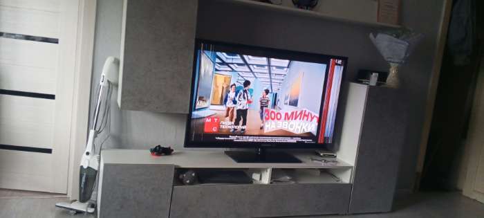 Фотография покупателя товара Гостиная «Лира», 2130×1680×350 мм, цвет Белый/ Белый глянец МДФ - Фото 3