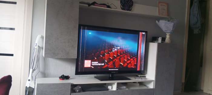 Фотография покупателя товара Гостиная «Лира», 2130×1680×350 мм, цвет Белый/ Белый глянец МДФ - Фото 1