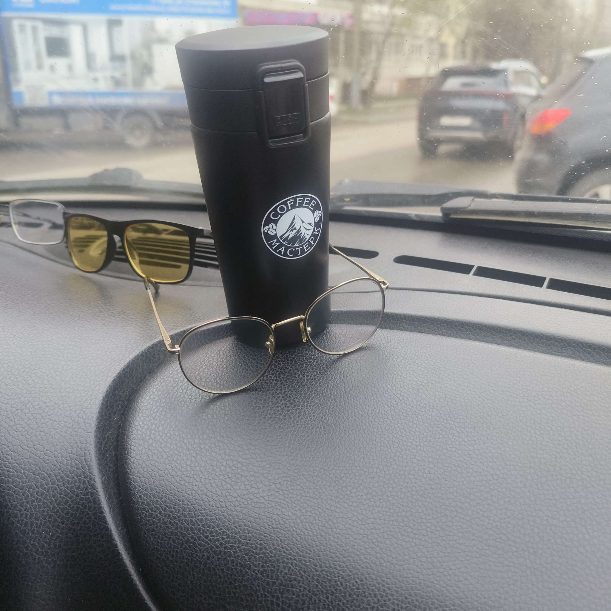 Фотография покупателя товара Термокружка Мастер К Style. Coffee, 380 мл, сохраняет тепло 8 ч, с ситечком, нержавеющая сталь, чёрная - Фото 1